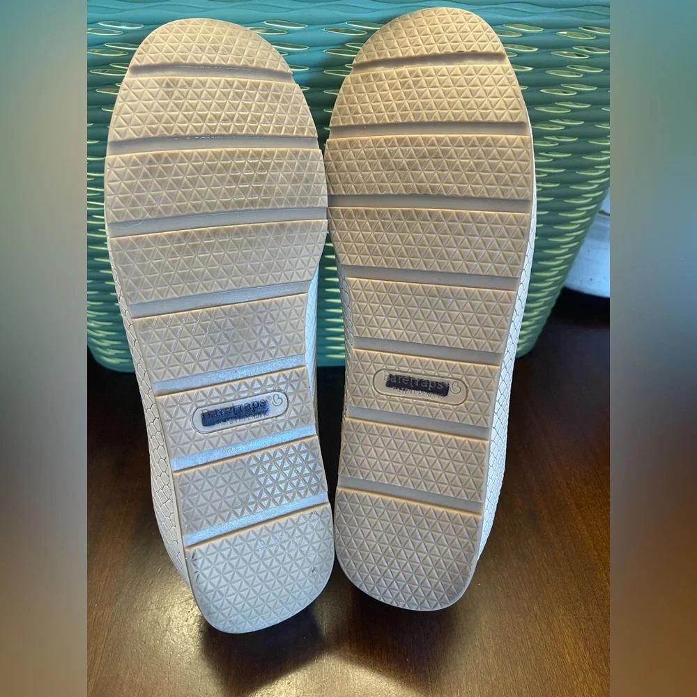 BareTraps ballet flats